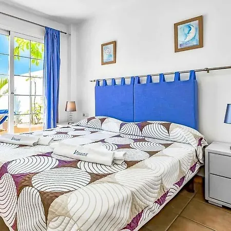 La Caleta Sleeps 6 With Pool And Wifi ヴィラ *